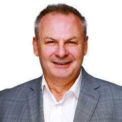 Mark Wade